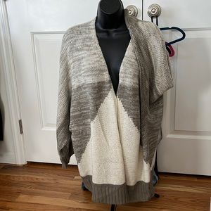 Geometric knit open cardigan no buttons one size neutral colors